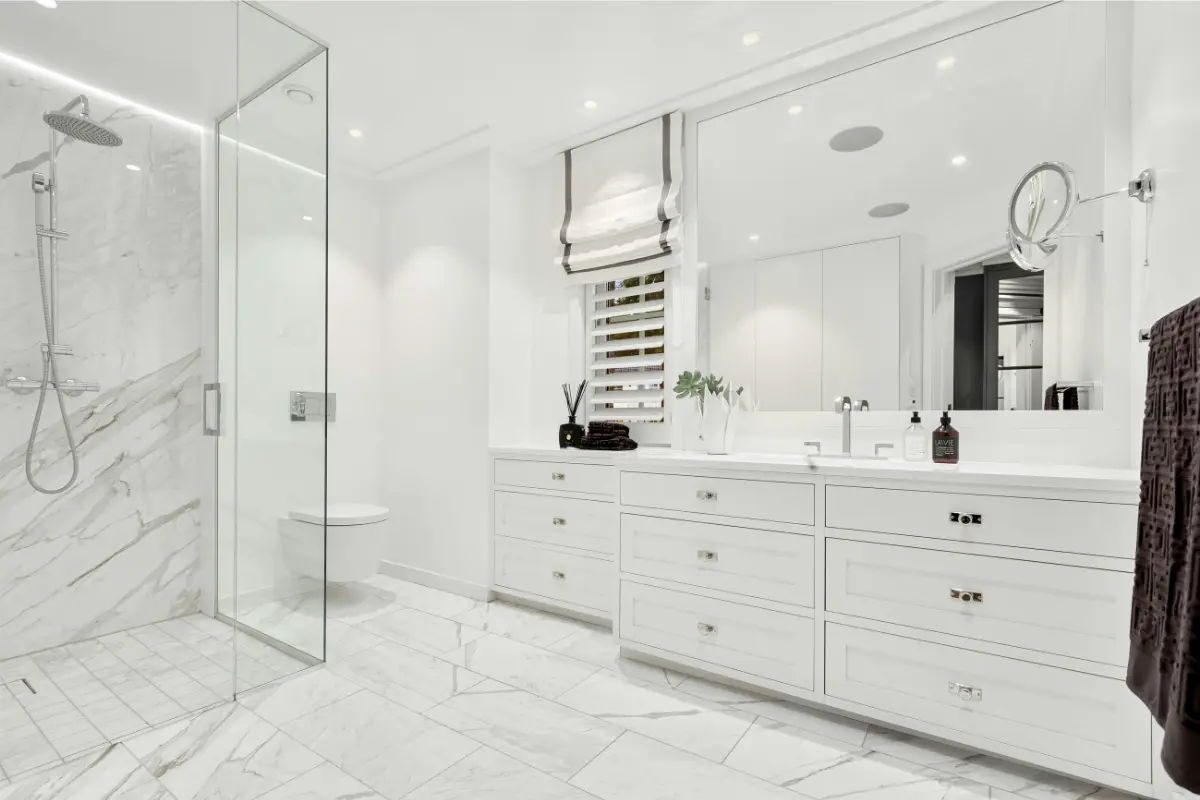 Kitchen renovation in North Vancouver — Naybur Contracting